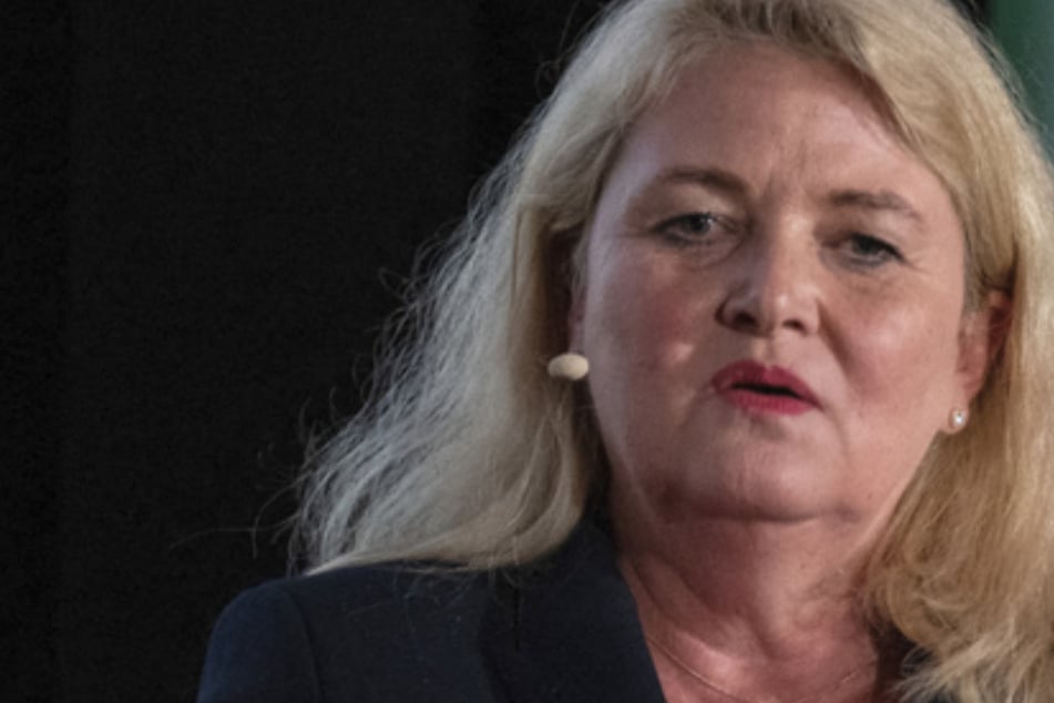 Berliner AfD-Spitzenkandidatin Brinker kritisiert Einbürgerungen: "Massiv verschleudert"