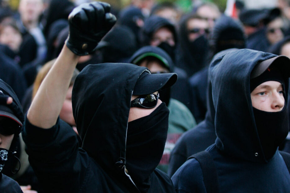 Im vergangenen Jahr hatte Strobl etwa vor Gefahren von links und rechts gewarnt. (Symbolbild)