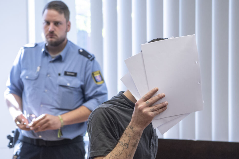 Ali Bashar während des Prozesses vor dem Landgericht in Wiesbaden.