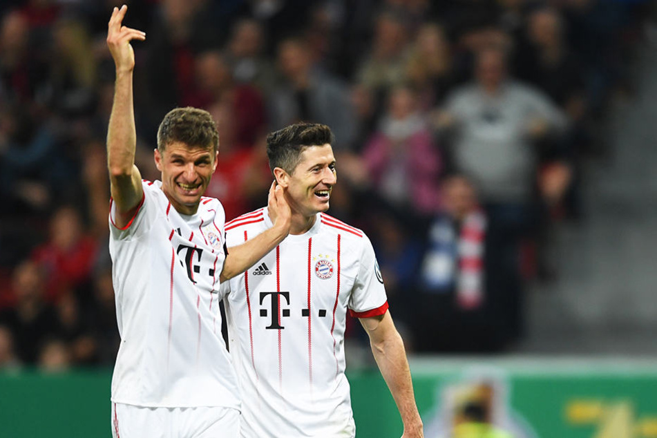 Star-Aufgebot beim FC Bayern München: Thomas Müller (l.), WM-Torschützenkönig von 2010, und Robert Lewandowski (r.), dreifacher Torschützenkönig der Bundesliga haben ihre Klasse schon oft genug unter Beweis gestellt.