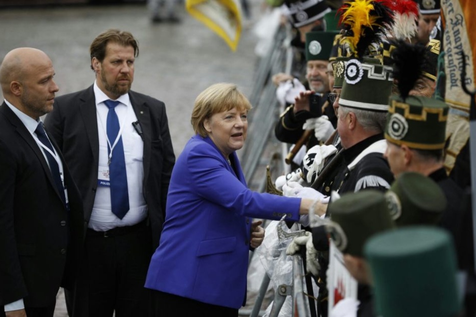 Angela Merkel auf dem Dresdner Theaterplatz.