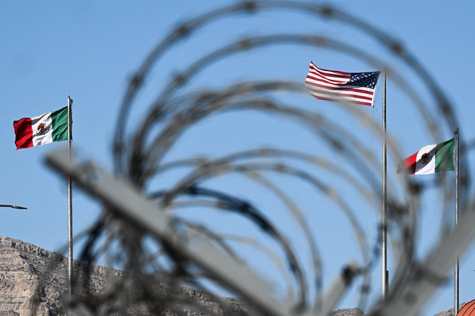 Mexico has sent 26 wanted fugitives to the US, justice officials said Tuesday.