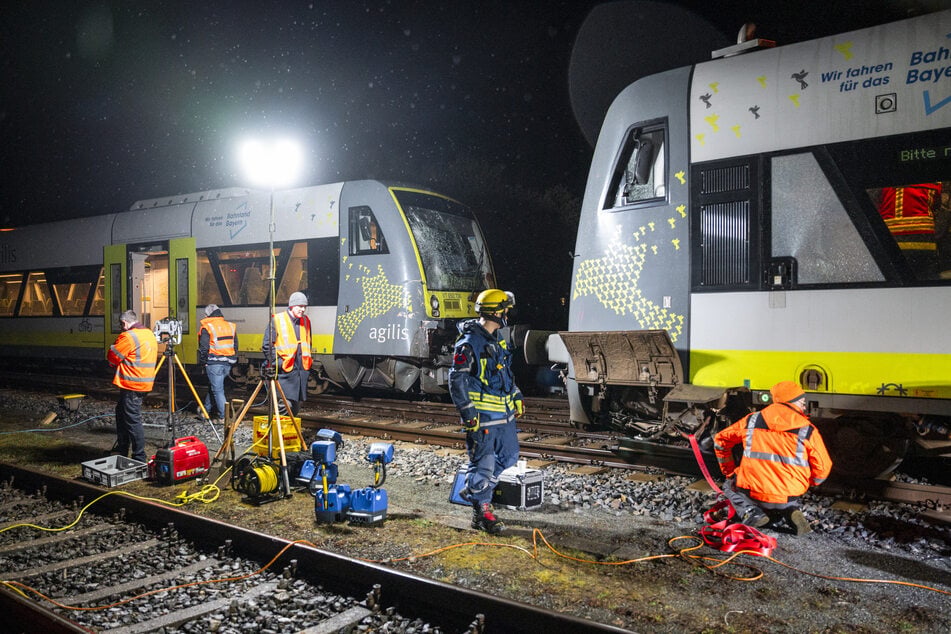 Bei der Zugkollision im März 2026 wurden sechs Menschen verletzt.