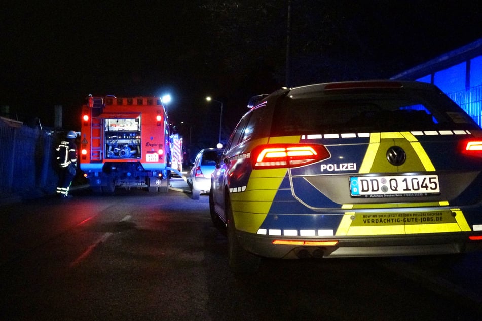 Neben mehreren Feuerwehren kam auch die Polizei zum Einsatz.