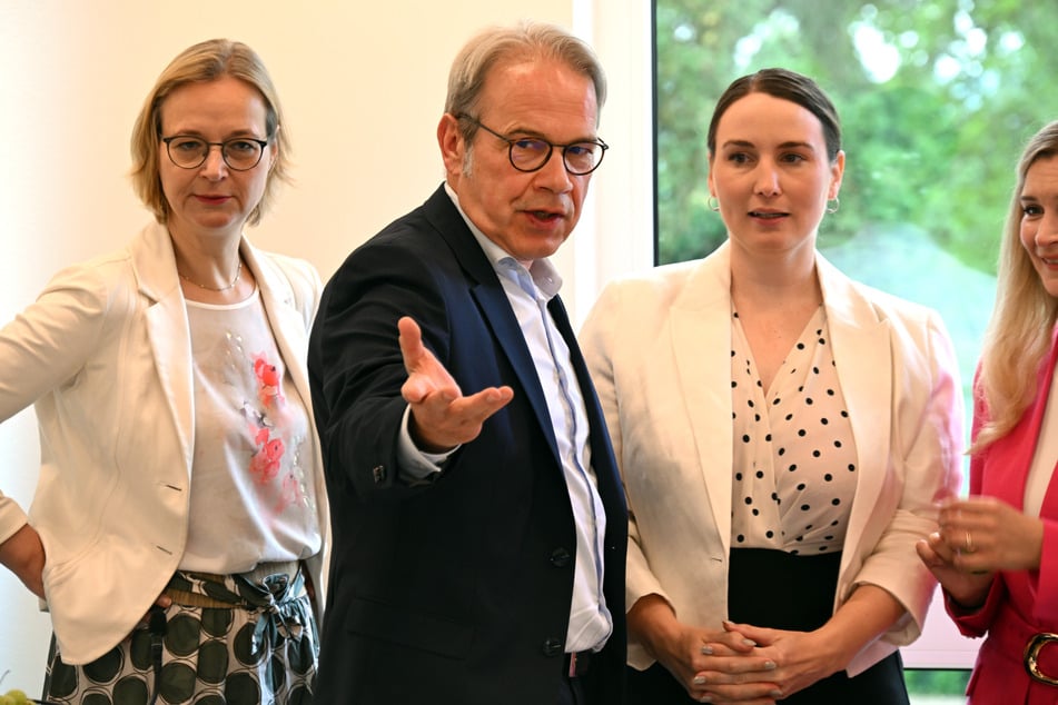 Vizeministerpräsidentin Katja Wolf (50, l.) hatte mit anderen Ex-BSWlern eine neue Partei gegründet.