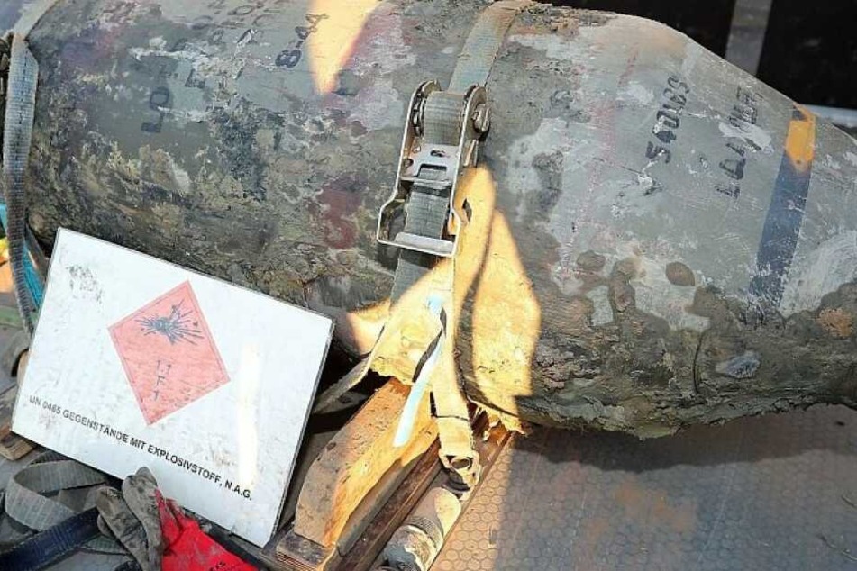 Die 250-Kilo Fliegerbombe fand man im Kamphofviertel. (Symbolbild)