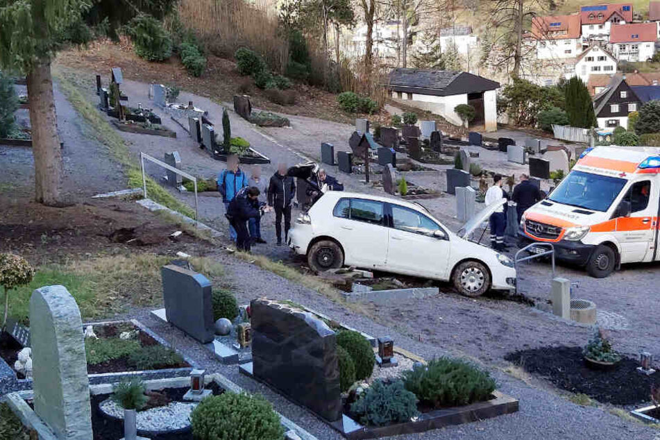 Ein Blick auf die Folgen des kuriosen Unfalls.