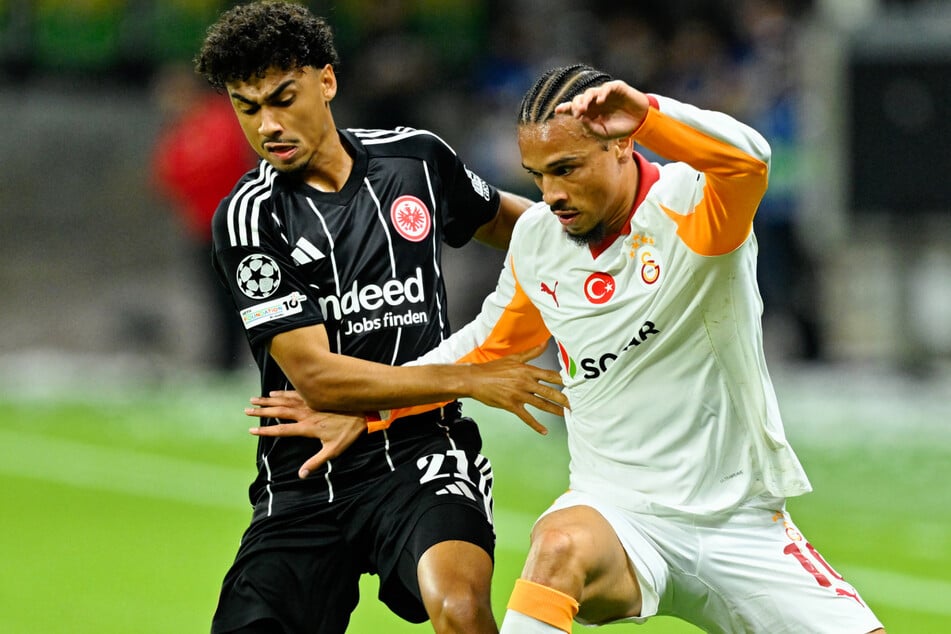 Neu-Nationalspieler Nathaniel Brown (l.) hat jetzt einen Marktwert von 30 Millionen Euro.