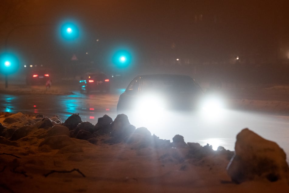 Achtung rutschig! In Hamburg ist laut dem DWD gefrierende Glätte und Nebel angesagt.