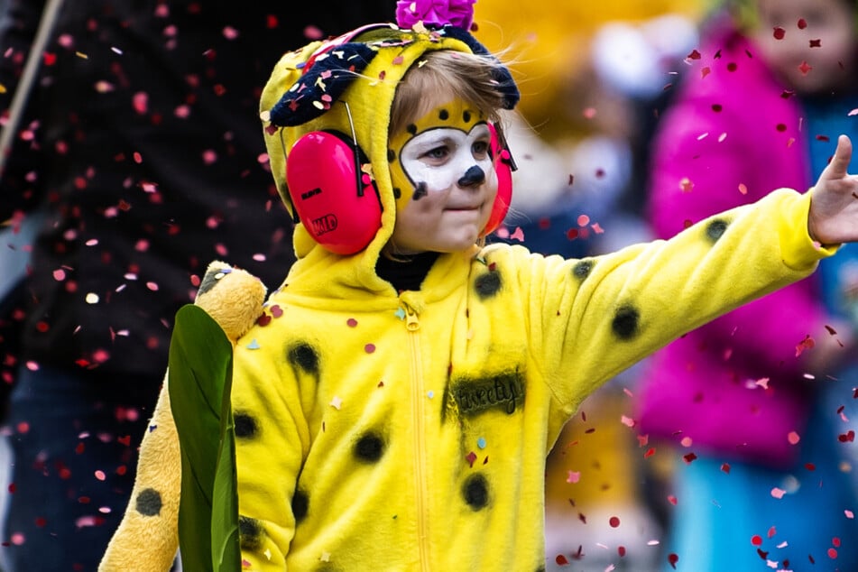 17.000 Kinder feiern zusammen: "Lachende PÄNZarena" feiert Zuschauerrekord