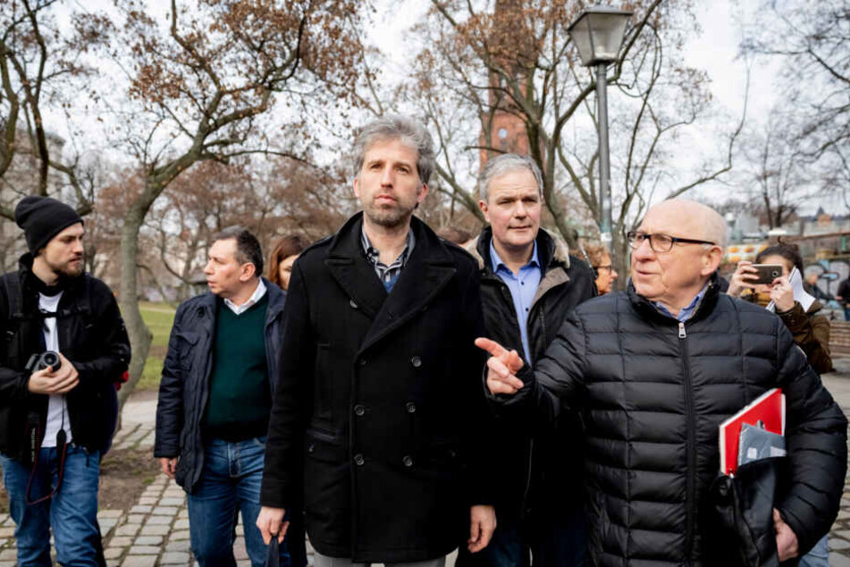 In der vergangenen Woche war Tübingens Oberbürgermeister Boris Palmer (Grüne, links im Vordergrund des Bildes) auf Einladung von Burkard Dregger (CDU, mittig im Vordergrund) in Berlin zu Gast.