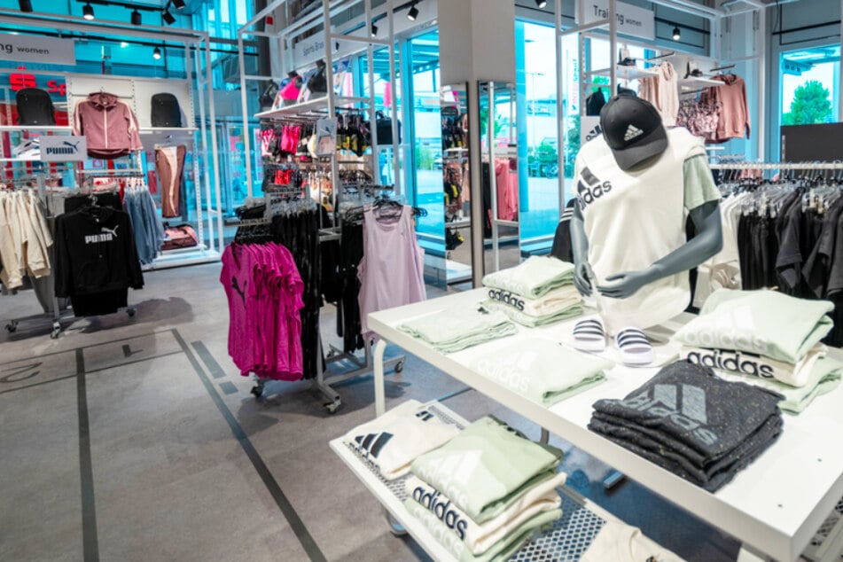 Hier sind adidas, Nike und New Balance gerade stark preisgesenkt