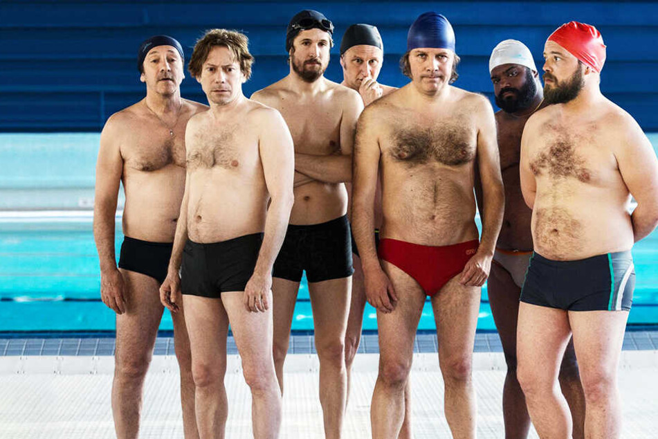 Die Männergruppe weiß um die Schwere ihrer Aufgabe.