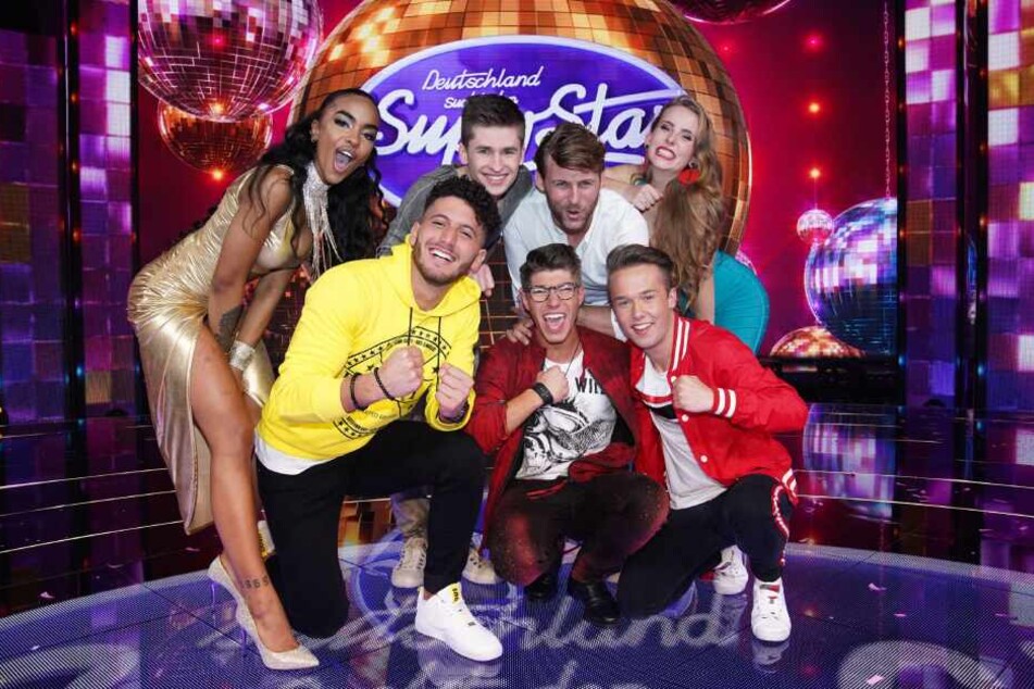 V.l.: Alicia-Awa Beissert, Momo Chahine, Taylor Luc Jacobs, Davin Herbrüggen, Nick Ferretti, Jonas Weisser und Clarissa Schöppe (Joana Kesenci fehlt aus Jugendschutzgründen auf diesem Gruppenfoto).