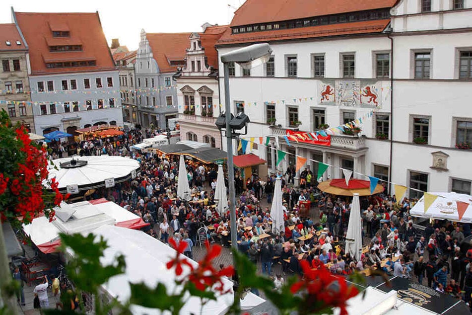 Das Stadtfest auf dem Pirnaer Marktplatz.