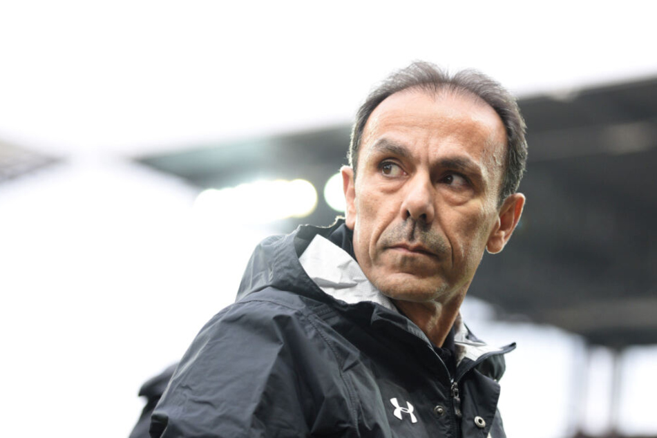 St. Paulis Trainer Jos Luhukay fehlen erneut einige Leistungsträger.