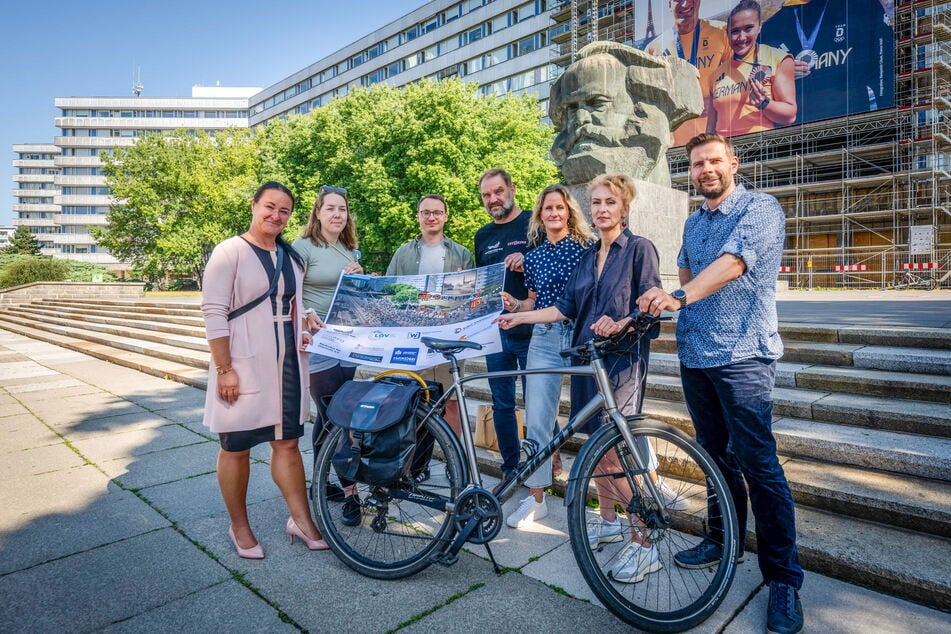 Gemeinsam strampeln auf der Brückenstraße: "Light our Vision" wettet auf Bürger-Strom