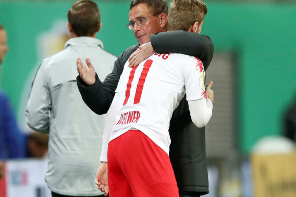 Komm her, mein Junge: Ralf Rangnick wechselte mit Timo Werner den Doppeltorschütze gegen Hoffenheim ein.