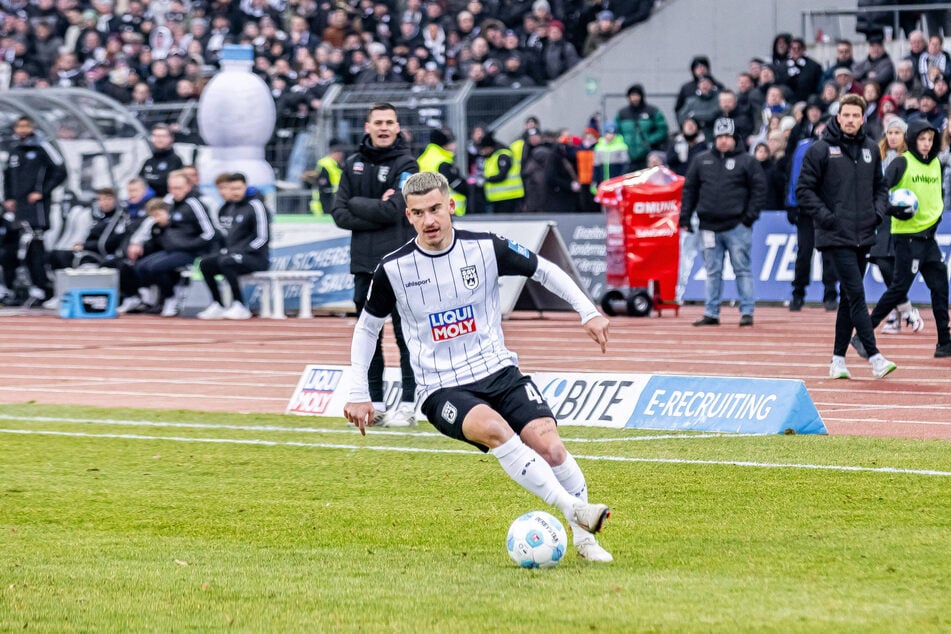 Niklas Castelle (22) kam beim SSV Ulm nur auf vier Kurzeinsätze und insgesamt 22 Spielminute, nun wechselt er nach Aachen.