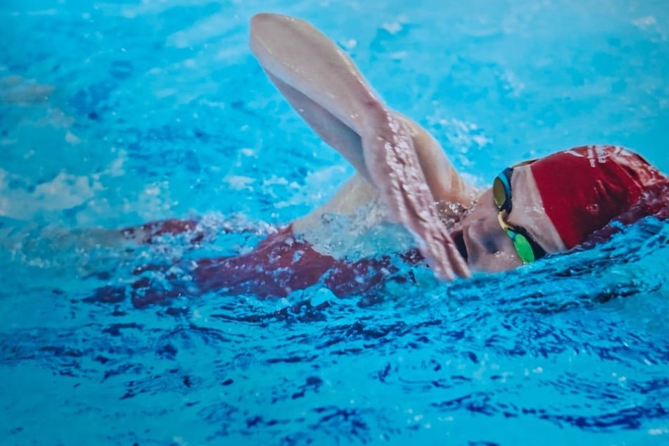 Die Schwimmerin Pavla Petrova (49) sei körperlich gut auf die Herausforderung vorbereitet.