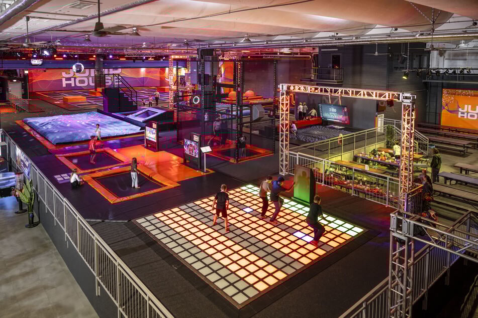 Das Jumphouse Köln erstrahlt rund um in einem neuen Look.