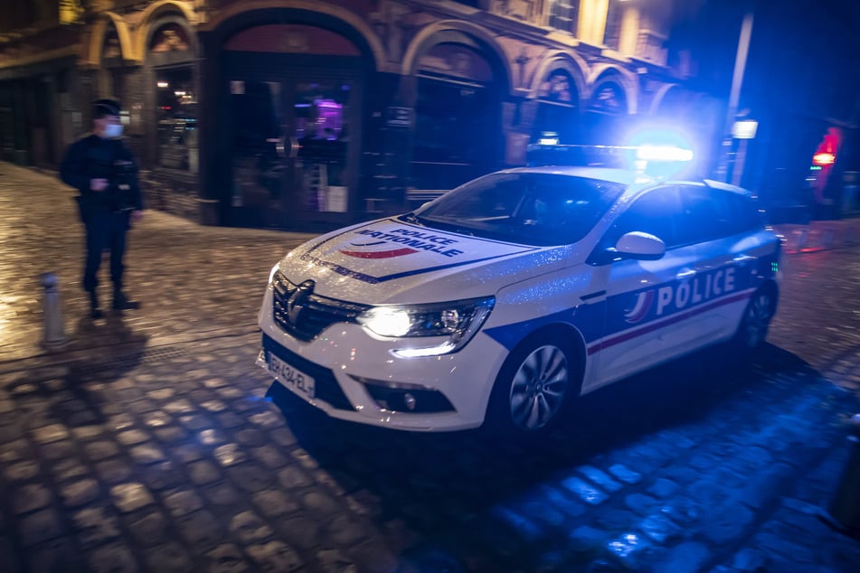 Die französische Polizei nahm in den vergangenen Wochen bereits zahlreiche Drogenhändler fest. (Symbolbild)