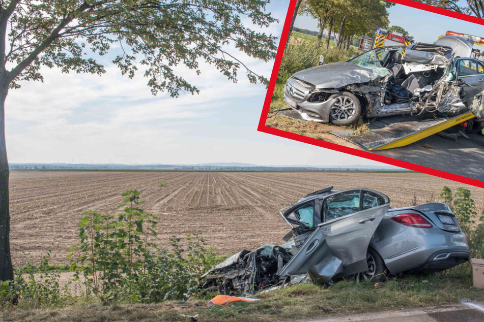 Mercedes prallt gegen Baum: Fahranfänger stirbt noch an der Unfallstelle