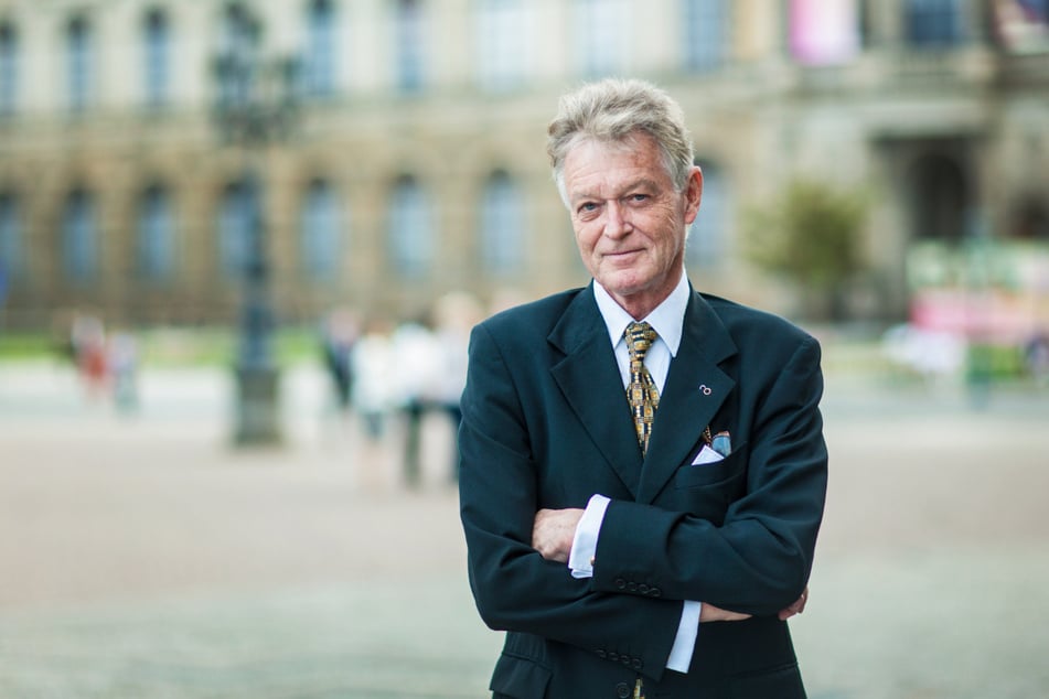 Kim Ry Andersen (†78) im Mai 2012 auf dem Dresdner Theaterplatz. (Archivbild)