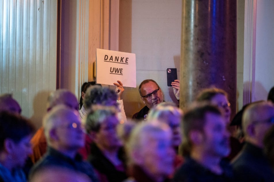 Rund 250 Besucher kamen zum Auftritt von Uwe Steimle.