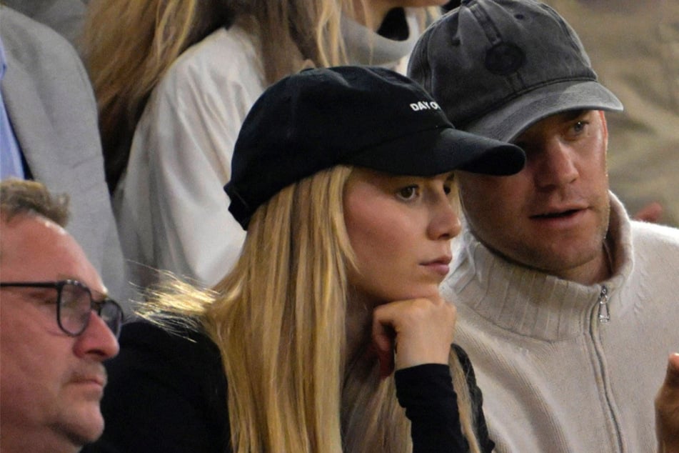 Heimliche Hochzeit mit Manuel Neuer? Dieses Detail verrät seine Liebste Anika