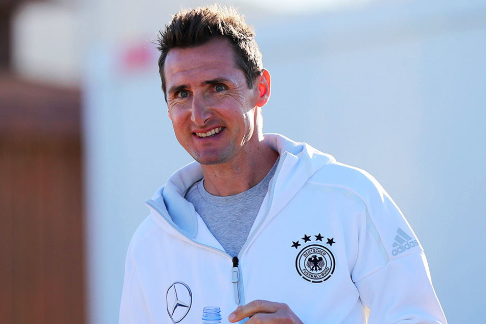 Miroslav Klose ist zurück beim FC Bayern München - als Trainer der U17!