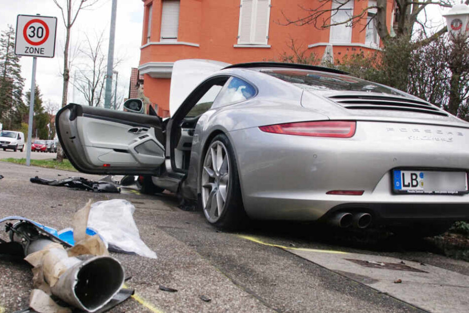 Der Sachschaden nach dem Unfall beläuft sich auf 140.000 Euro.