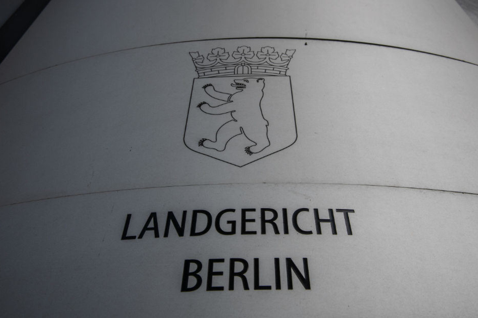 Zwei Männer müssen sich nun vor dem Landgericht verantworten.