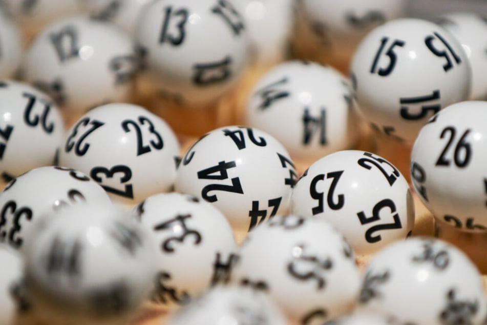 127 Menschen dürfen sich seit 2019 Lotto-Millionär nennen.