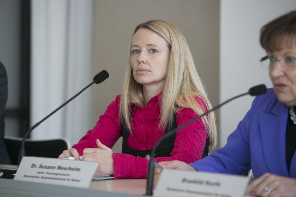Susann Meerheim (45) ist Sprecherin der Landesdirektion Sachsen (LDS), der Rechtsaufsichtsbehörde der Stadt.