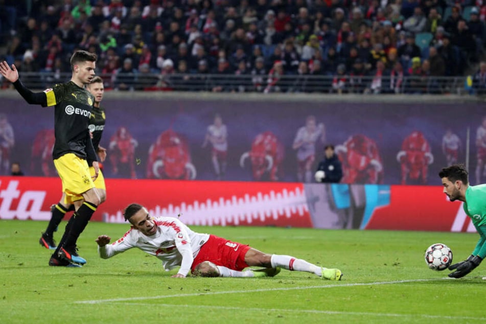 Beim 0:1 gegen Spitzenreiter Borussia Dortmund am Samstag blieb der dänische Nationalstürmer glücklos.
