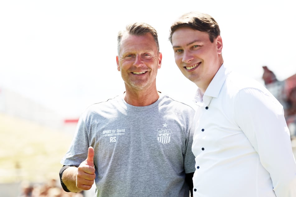 Geschäftsführer André Beuchold (38, r.) und Trainer Rico Schmitt (57). (Archivfoto)