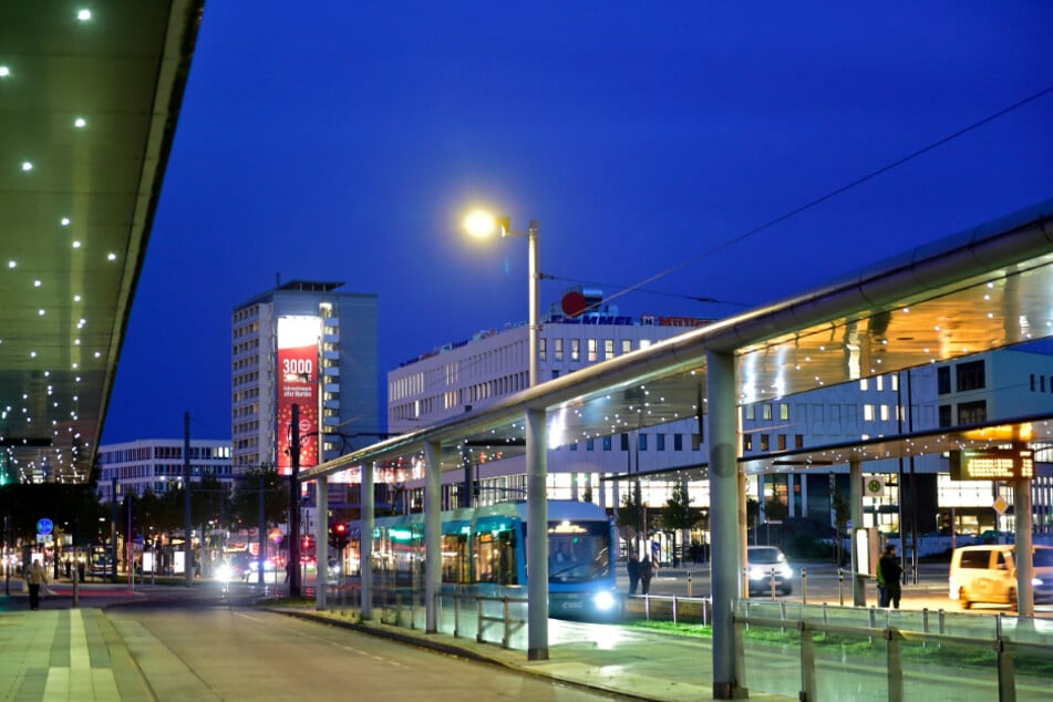 Zwischen den Feiertagen ist der reguläre Fahrplan gültig.
