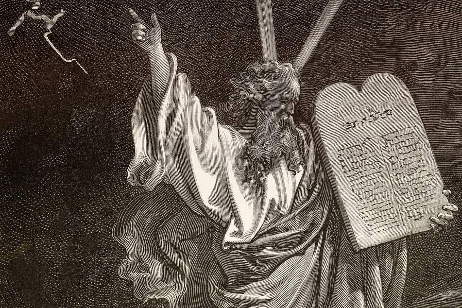 Louisiana law requiring classroom displays of Ten Commandments temporarily halted