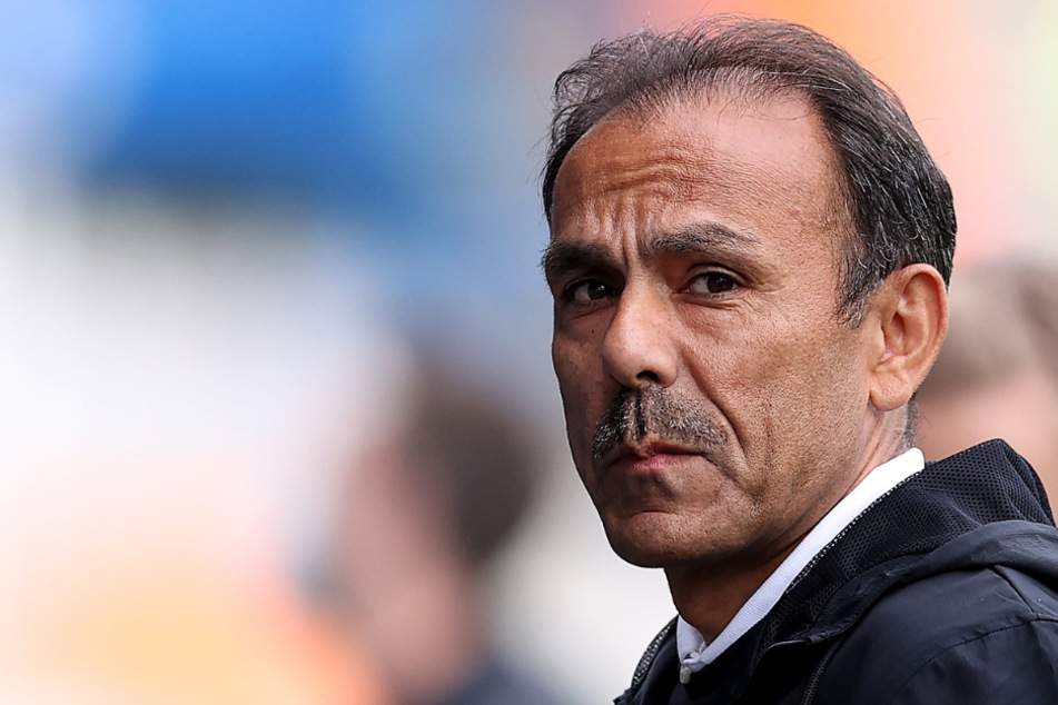 Jos Luhukay legt die Messlatte zum Saisonende hoch. (Archivbild)