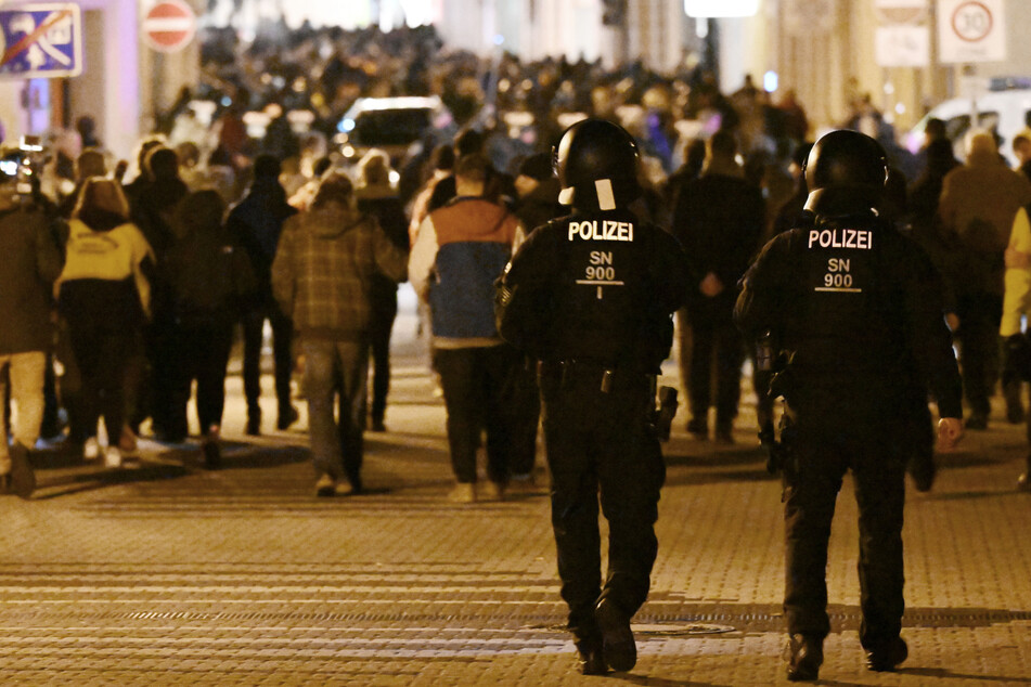 Dank neuer Regeln: Corona-Proteste in Sachsen laut Polizei weniger gewalttätig