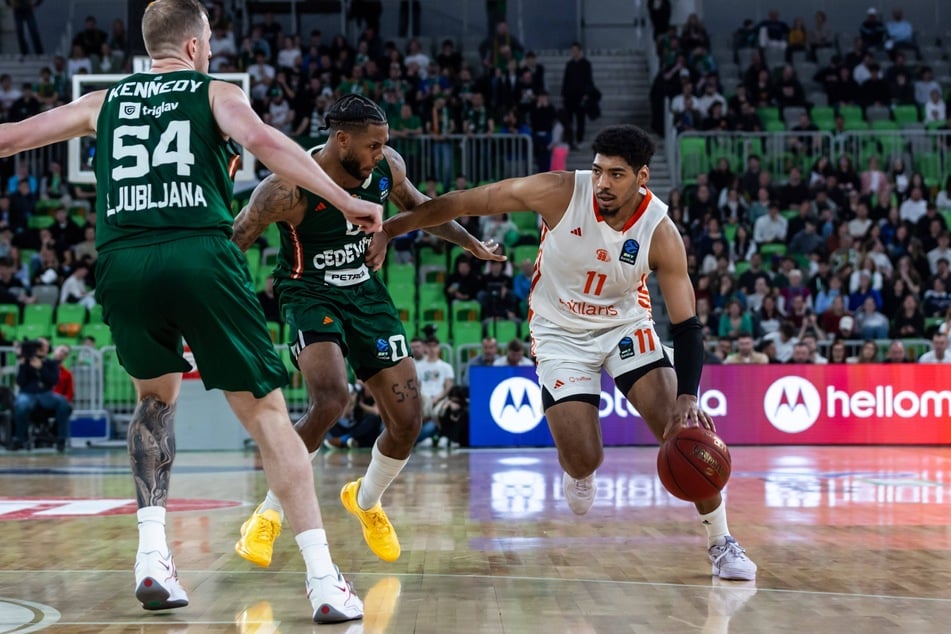 Neu-Nationalspieler Kostja Mushidi (27) ist nach dem Aus im Achtelfinale enttäuscht.