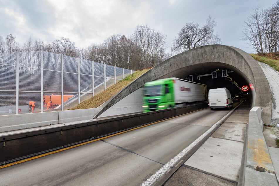 A4-Tunnel Königshainer Berge endlich wieder frei