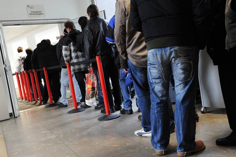 Mehr als die Hälfte aller anerkannten Flüchtlinge in Deutschland ist arbeitslos.