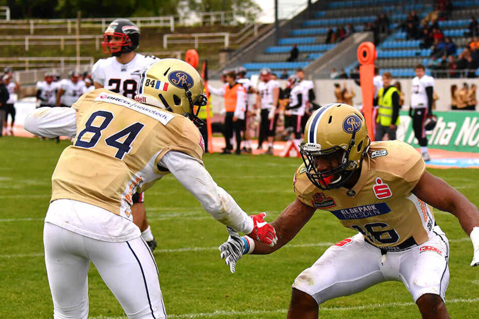 Wie hier im Hinspiel konnten Cheikhou Sow (l.) und KeVonn Mabon auch am Samstag in Düsseldorf wieder Touchdowns feiern.