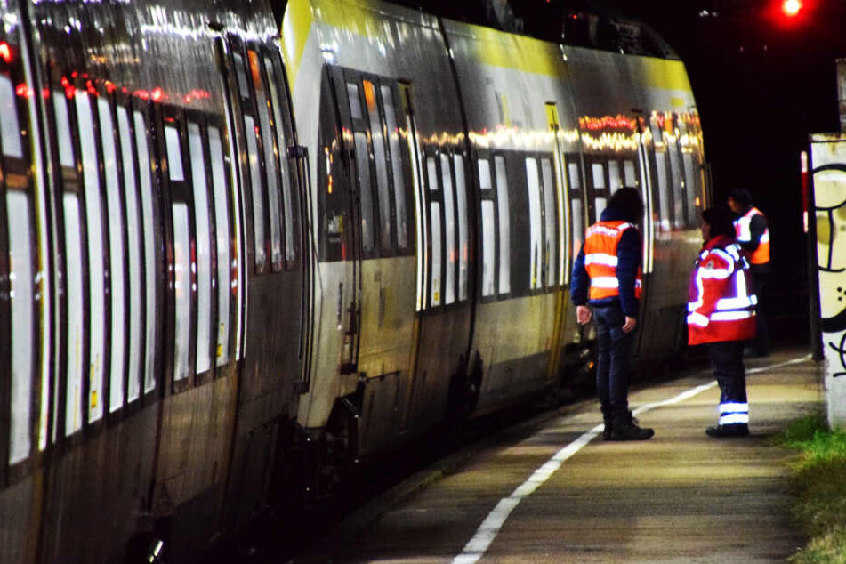 Trotz einer eingeleiteten Notbremsung konnte die Kollision mit dem Fußgänger nicht verhindert werden.