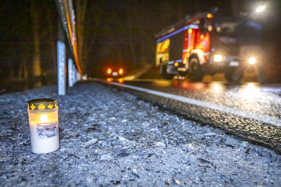 Der 22-Jährige war Mitglied der Freiwilligen Feuerwehr Königstein/Sächsische Schweiz.