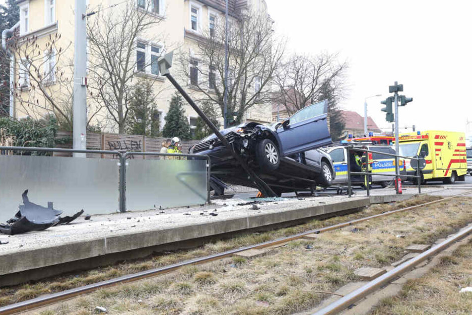 Über die genaue Unfallursache ist noch nichts bekannt.