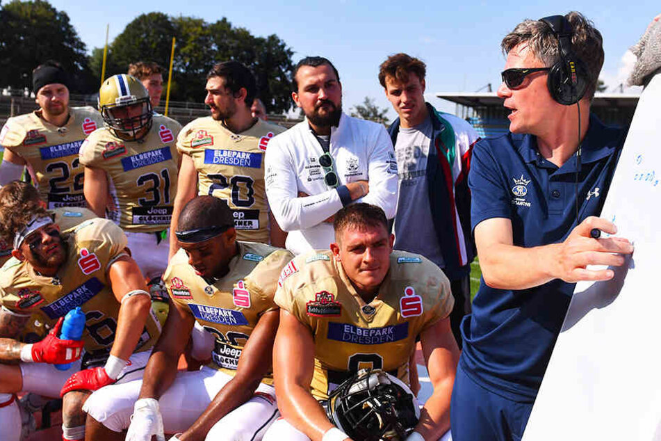 Coach Ulrich Däuber will mit den Monarchs in den German Bowl einziehen.