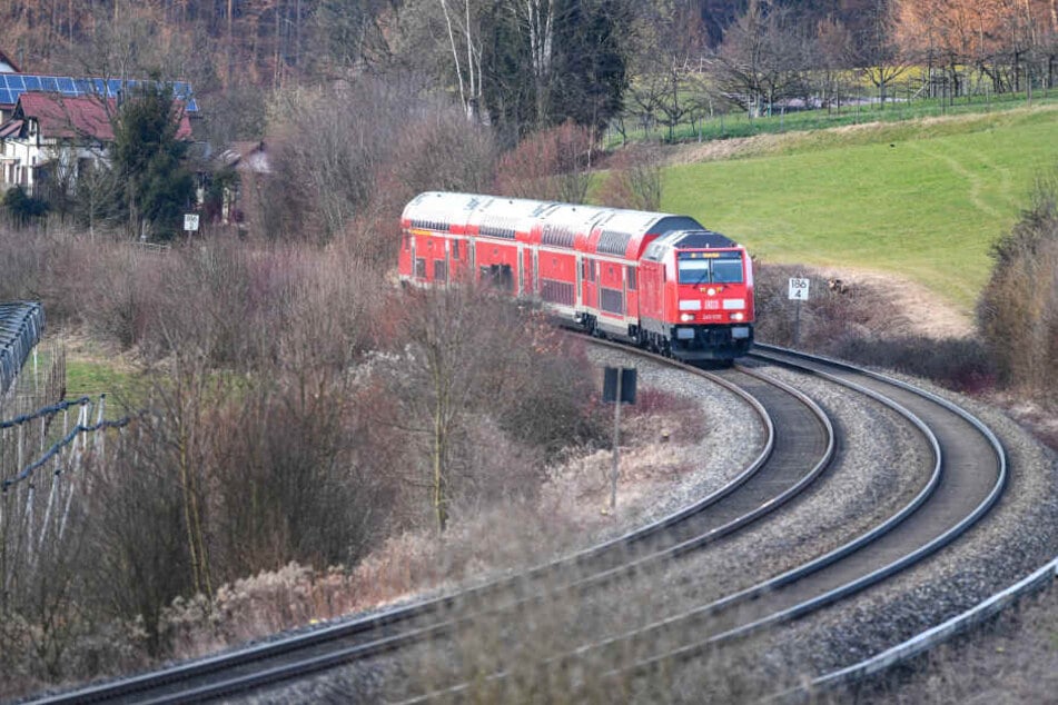 Die Deutsche Bahn will mit dem neuen System ordentlich Sprit sparen. (Symbolbild)
